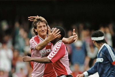 I slutningen af 1980’erne spillede Southampton også i Hummels spilledragter. Dengang var et af sættene inspireret af den danske landsholdstrøje fra VM-slutrunden i 1986. Foto: PR-foto