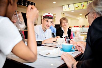 Mekaniker eller student? Snart skal de ældste elever i folkeskolen vælge ungdomsuddannelse. Foto: Astrid Dalum
