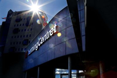 Flere end 10.000 gæster besøgte mandag Herningcentret, og der var ingen tegn på utryghed, fortæller centermanager Ronny Hviid oven på søndagens skudepisode i shoppingcentret Field's i København.Foto: Henrik Ole Jensen