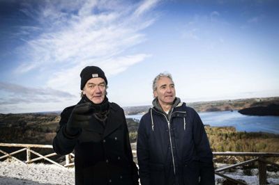 Siden bruddet i 2004 har Lars og Kristian Lilholt ikke set ret meget til hinanden, selv om de kun bor med få kilometers afstand på hver sin side af Himmelbjerget. Men under coronaen er der sket noget, som har bragt de to brødre tættere på hinanden.