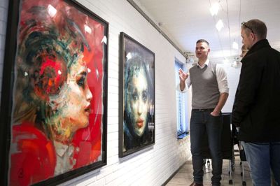 Niels Corfitzen, der her ses på ArtHerning i 2018, skulle som en af otte udstillere i serien om samtidskunst udstille på Vestjyllands Kunstpavillon i foråret, men er nu rykket til 2022 som følge af covid-19-restriktionerne. Foto: Tom Laursen