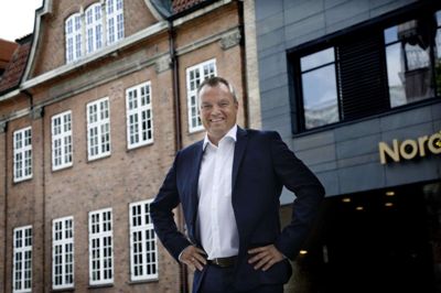 Leo Boberg Nielsen, erhvervskundedirektør hos Nordea i Herning, mærker tydeligt virksomhedernes store fokus på at få onlinesalget op at rulle. Foto: Henrik Ole Jensen