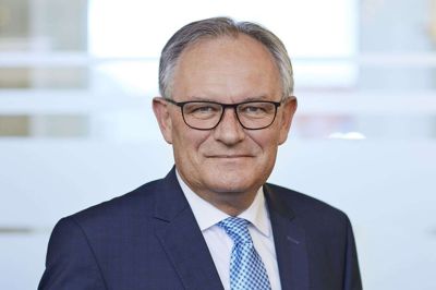 Jan Ulsø Madsen ser frem til, at Vestjysk Bank får gennemført sin flytning af hovedsæde til Herning inden sommerferien. Foto: PR-foto