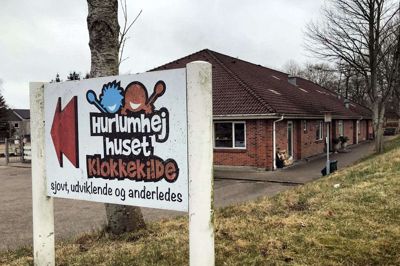 Klokkekilde i Gjellerup er en del af Spilophuset, som er fordelt på fem matrikler. Nu skal to af dem skiftes ud med nybyggerier. Foto: Bo Lundgaard