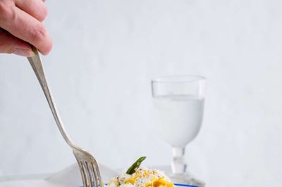 Pasta med græskarsauce, kerner, friteret salvie og parmesan. Foto: Jesper Glyrskov
