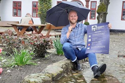 Søren Øster Kæmpegaard har som projektleder stået i spidsen for at forbedre hjælp og rådgivning til udsatte. I morgen søsættes samarbejdet Økonomisk Paraply, der består af Dansk Folkehjælp, Møltrup Optagelseshjem, Herning Kommune og boligorganisationen Fællesbo. FOTO: JESPER WIND