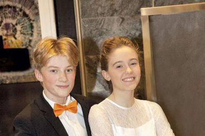 Modeller i forskelligt konfirmandtøj og tøj til blå mandag vil blive vist frem i herningCentret 10. juni til konfirmandaften. Foto: PR-foto