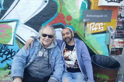 Billedet er 10 år gammelt, da Stig Møller besøgte Herning, Kontrast og Amir Rehman. Siden er de begge blevet en anelse mere gråhårede. Foto: Emil Woxen