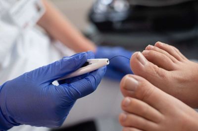Undersøgelse af øjne og fødder foregår nu på alle hospitaler i Region Midtjylland samme dag sammen med øvrige undersøgelser for følgesygdomme til diabetes. Foto: Claus Hastrup, Steno Diabetes Center Aarhus