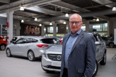 - Vi tabte en hel del omsætning i starten af 2021 på grund af nedlukning, men vi har hentet en del, og det gør, at vi tror på, at vi i 2021 vil runde to milliarder kroner i omsætning, siger direktør og indehaver Bjarne Nielsen. Foto: Jakob Stigsen Andersen