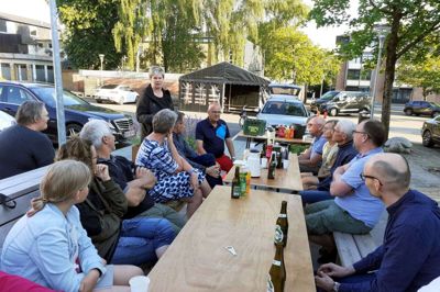 Der blev serveret både varme og kolde forfriskninger under torsdagens dialogmøde. Foto: Tobias Tange Jepsen