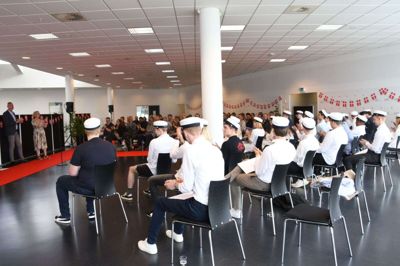 Et hold HTX-studenter har sagt farvel til Herningsholm Erhvervsskole & Gymnasier. Foto: PR-foto