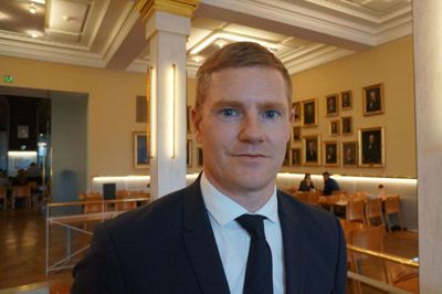 Mads Brandstrup fotograferet i 2018 på Christiansborg, mens han var pressechef for Socialdemokratiet. Foto: Marianne Eskildsen