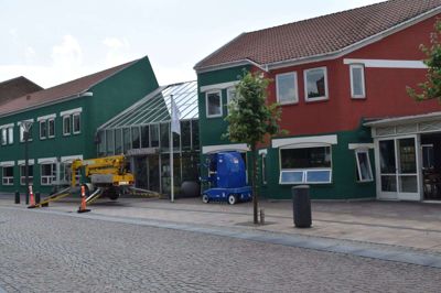 Det meste af Hotel Dalgas er blevet flaskegrøn. Det matcher fint med hotellets grønne profil. Foto: Flemming Thulstrup