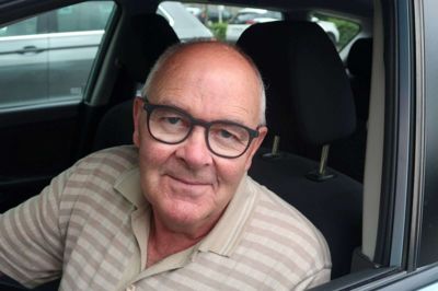Erik Jakobsen, Sinding, 74 år:- Det bliver meget lidt, jeg skal se. Der er så meget at følge med i, og der har jo også lige været EM-fodbold. Det er mest speedway, jeg ser (det er ikke en OL-disciplin, red.). Hvis jeg skal se noget OL, så må det blive håndbold. Det er nok det, der optager mig mest. FOTO: Henrik Lind Jørgensen
