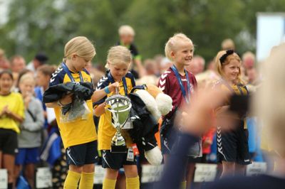 Det bliver ikke længere på stadion, at alle hold skal have præmier til dette års Vildbjerg Cup. Foto: Henrik Lind Jørgensen
