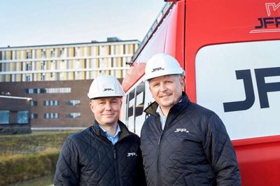 JFP Murer & Tømrer har Mikkel Steffensen (t.v.) som direktør og Jesper Friis Poulsen som indehaver. Foto: PR-Foto