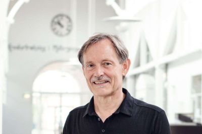 KLF Kirker & Medier har valgt at hædre TV 2-journalist Uffe Dreesen for dækningen af tyske samfundsforhold til de danske seere. Foto: Henrik Lundahl Revshøi