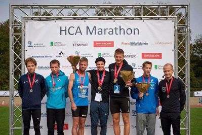 Herning Løbeklub vandt bronze i holdkonkurrencen for seniorer ved DM i maratonløb i Odense. Foto: Privatfoto