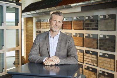 Selvom der er fuld gang i byggebranchen, kan HusCompagniet stadig garantere et nybygget hus inden for et år, fordi man har gode aftaler med sine leverandører og håndværkere. Foto: PR-foto