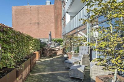 Fra lejligheden på Bredgade har man adgang til den store tagterrasse. Foto: EDC Poul Erik Bech