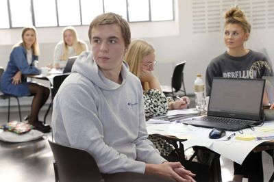 Lukas Lindberg synes, at arbejdet under Climathon er udfordrende, men også meget givende. - Bæredygtighed er den måde, jeg ser mig selv sætte et aftryk på verden, fortæller han. Foto: Henrik Ole Jensen