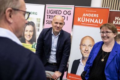 Marianne Karlsmose (KD) fra Tarm er i denne tid til adskillige vælgermøder sammen med Anders Kühnau (S), og hun fornemmer en vis vrede mod regionsrådsformanden fra sygeplejerskernes side, når der debatteres. Foto: Jørn Deleuran