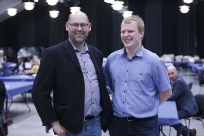 Jonas Røjkjær Laustsen (til højre) blev nummer tre blandt KD-kandidaterne. Jens Kristian Mølby Nielsen blev toer, men ingen af dem endte med at få plads i det nye byråd. Foto: Henrik OLe Jensen