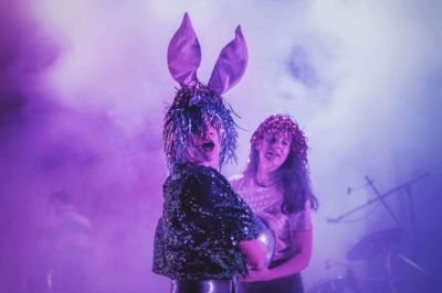 Tine Høegs populære bog »Tour de Chambre« som teater. Pr-foto: Camilla Winther