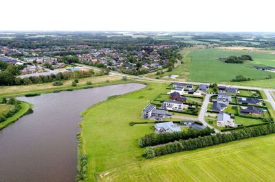 Den vestlige del af Herning Kommune er godt repræsenteret i det nye byråd. I Vildbjerg (billedet) får man to medlemmer af byrådet, i Aulum får man ligeledes to, mens Sørvad har en enkelt repræsentant. Foto: Tom Laursen