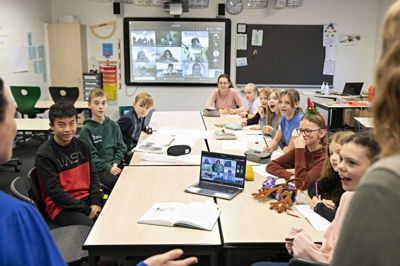 Der var jubel og glæde, da elever i 5. klasse på Videbæk Kristne Friskole vandt en konkurrence mod digital mobning. Pengene blev brugt på en tur til Sea West. Nu er der igen mulighed for at deltage konkurrencen om stort pengebeløb. Foto: PR-foto
