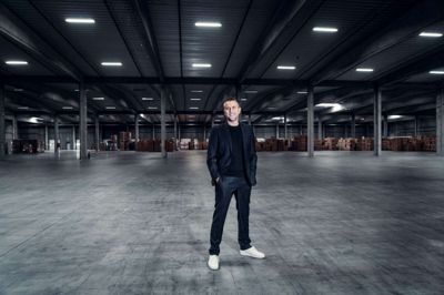 Varerne på Coolshops lager i HI-Parken er meget populære hos Black Friday-kunderne - så populære, at netbutikken akut mangler arbejdskraft. Foto: PR-foto