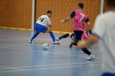 De hvide fra Hodsager vandt denne kamp over førsteholdet fra Skive. Det blev også til sejre over andetholdet og over Skals. Foto: Henrik LInd Jørgensen