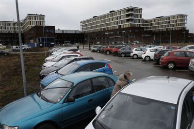 Elladestandere er som udgangspunkt ikke tænkt ind i hospitalsbyggeriet i Gødstrup, der indeholder cirka 2500 parkeringspladser. Foto: Henrik Ole Jensen