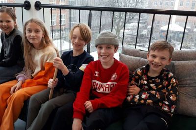 Emilia Schrøder, Ninna Hansen, Silas Damgaard Thygesen, Sigurd Christensen og Jonas Gramstrup Bærentsen udgør bandet The Music Avengers. Foto: Henrik Øster-Jørgensen
