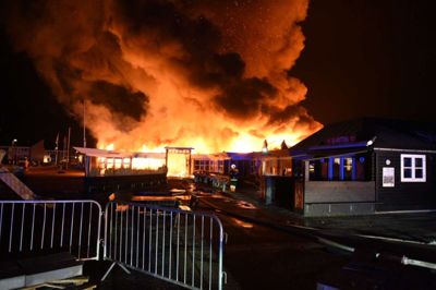 2. marts 2022 gik det meste af det gamle Beach Bowl op i flammer i en omfattende brand, der krævede brandbiler fra et stort område til at få det klassiske og legendariske forlystelsescenter slukket. Nu genopstår bowlingbaner, spillemaskiner og restaurant igen, med Lanlandia i Søndervig som nye ejere.