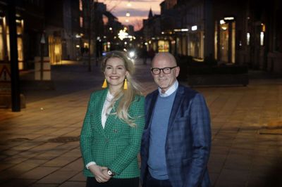 Shera Lin Rohde Borg-Møller stopper som cityformand og afløses af John Jacobsen fra Din Tøjmand i Bredgade. Foto: Henrik Ole Jensen