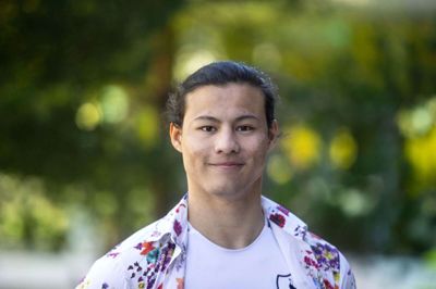 Felix Stigsen, 19 år, elev, Brande:- Jeg tror, det allervigtigste for mig handler om, at man viser, man gerne vil prioritere det her og sætte fokus på det. Det er jo ikke, fordi vi kommer frem til at redde planeten i dag eller opfinder et eller andet, som gør, at vi bliver klimaneutrale næste år. Men det vigtigste er nok, at man sætter fokus på det og giver det energi og viser, at det er en prioritet.