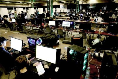 I weekenden har den i flere af MCH’s messehaller stået på gaming for alle pengene til den første udgave af Gamebox Festival. Foto: Henrik Ole Jensen