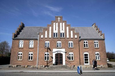 Det nuværende missionshus i Hammerum er fra 1923 og trænger efterhånden til en større renovering, så nu skal der i stedet bygges et helt nyt på Agerskovvej. Foto: Tom Laursen