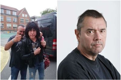Amir Rehman får som regel taget et billede med de kunstnere, han hyrer. Dette billede med Marky Ramone må få en prominent placering på køleskabet. Foto: Privatfoto