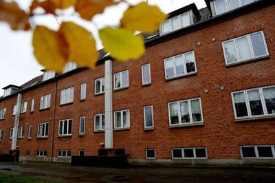Herning er en af de 20 kommuner, der har besluttet, at boligregulering ikke skal gælde, efter at lejeloven og boligreguleringsloven i 2022 blev lagt sammen. I de regulerede kommuner er der regler om omkostningsbestemt husleje, forbud mod fri lejefastsættelse i visse ejendomme og krav om vedligeholdelseskonto. I uregulerede kommuner gælder alene de generelle regler i lejeloven.
