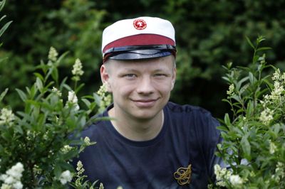 Rasmus Smedegaard har aldrig mærket præstationssamfundet puste ham i nakken. Han har bare altid været god i skolen, forklarer han. Foto: Henrik Ole Jensen