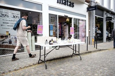 Herning Cityforening er glad for, at Herning Kommune har lovet at kigge gågadens butiksramper efter i sømmene efter mange beretninger fra folk, der er faldet. Foto: Tom Laursen