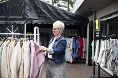 Lise Poulsen skal være med til Vildbjerg Cup for første gang i år, og derfor mener har hun haft svært ved at vurdere, hvor meget hun skulle købe ind til perioden. Foto: Malene Tswai