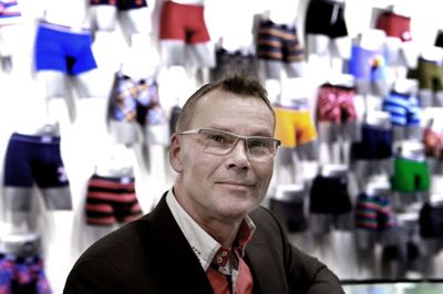 Vi ønsker at udvikle os inden for de områder, som vi allerede arbejder med, og vi afsøger altid muligheder for at udvide koncernen med beslægtede forretningsområder. Områder som købet af Tumble ’N Dry kan være med til at udvikle, siger administrerende direktør JBS, Michael Alstrup. Foto: Henrik Ole Jensen