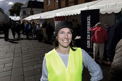 Centerleder Louise Ladegaard Bro hos Frivilligcenter Herning vil have de mange frivillige foreninger til at danne netværk og arbejde bedre sammen i en tid, hvor nogle foreninger oplever større behov, men mangler frivillige. Foto: Henrik Ole Jensen