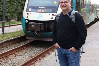 Efter tre uger har Carsten Jensen allerede vænnet sig til sit nye liv som pendler. Foto: Merete Riis Jensen