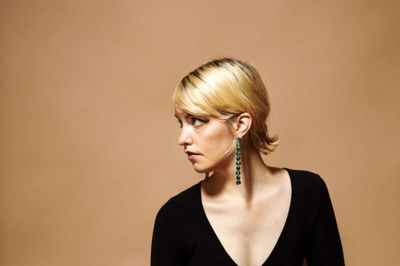 Lydmor alias Jenny Rossander respekterer sit publikum endeløst, fortæller hun. Foto: Malene Nelting