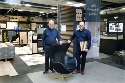 Ole Kjær (t.v.) og Ebbe Svaneklink har solgt ejerskabet i Garant Herning til Kenny Hodel og Tom Møller Jørgensen. Foto: Henrik Ole Jensen